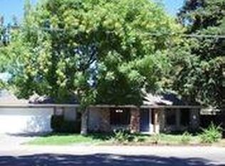 626 N Chinowth St, Visalia, CA 93291