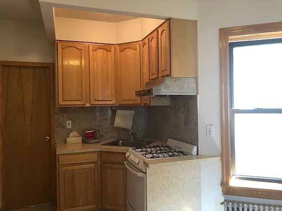 2nd image of 63 Mott St APT 19