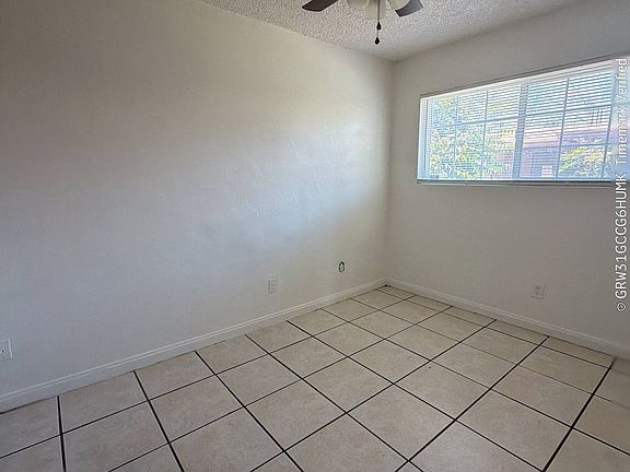 2nd image of 220 Sequoia Dr APT A