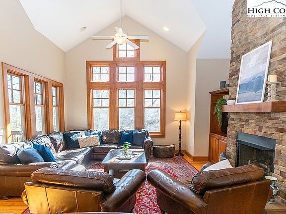 4th image of 145 Rising Fawn Pass #17B