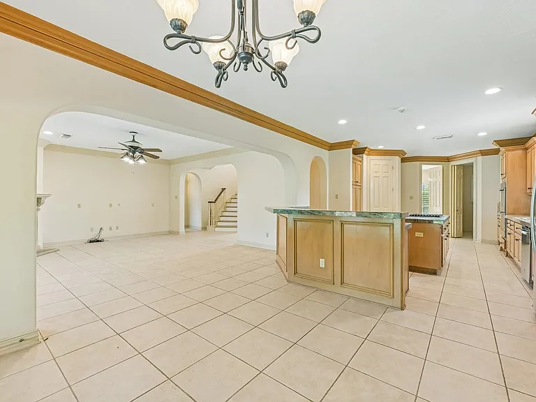 1611 Copperas Cv — Photo 12