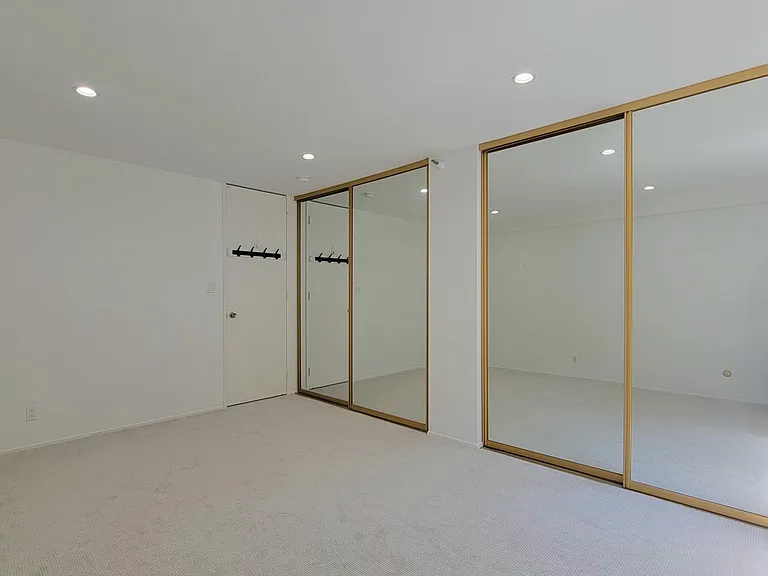 7202 Shelter Creek Ln — Photo 8