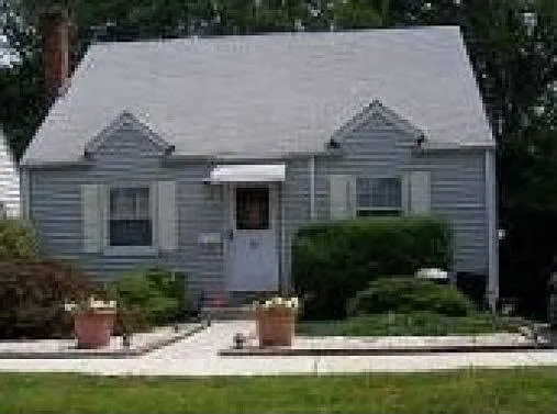 105 Summit Ave photo 1