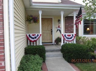 3536 Canyon Rd, Lincoln, NE 68516