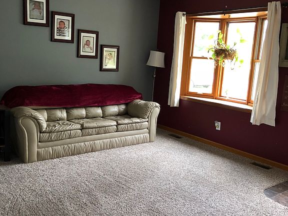 5th image of 1011 Bishop Ln