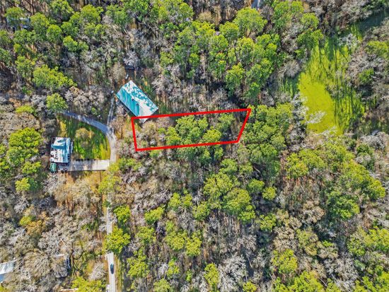 28 Hickory Bend, Huntsville, TX 77320