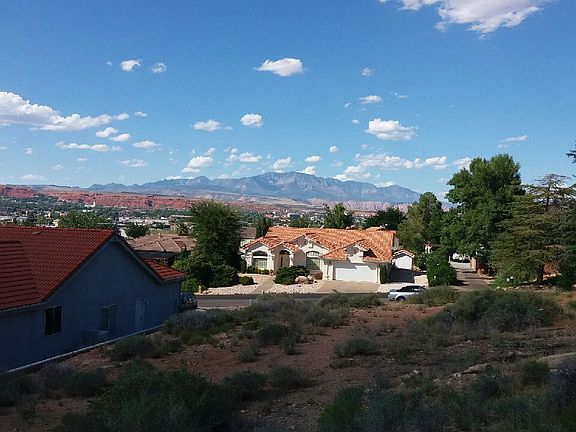View of Pinevalley Mountain