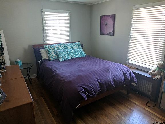 2nd image of 175 Lake Ave