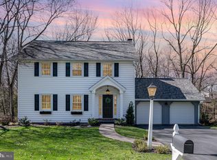 1136 Mill Mar Rd, Lancaster, PA 17601