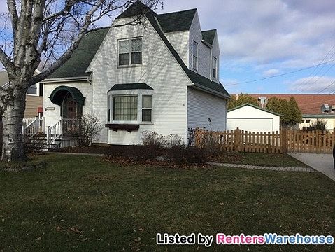 2nd image of 10834 W Hayes Ave