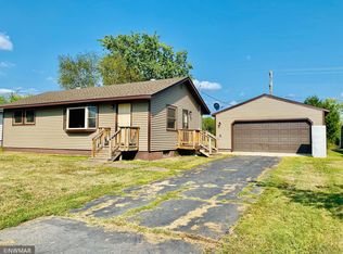 307 8th Ave N, Biwabik, MN 55708