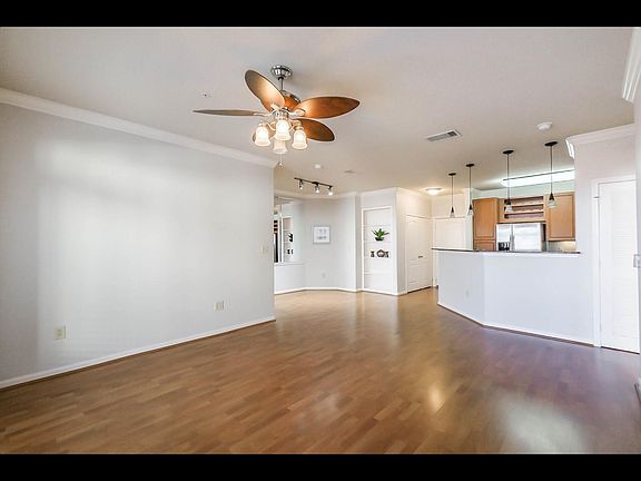3rd image of 1711 Old Spanish Trl APT 151