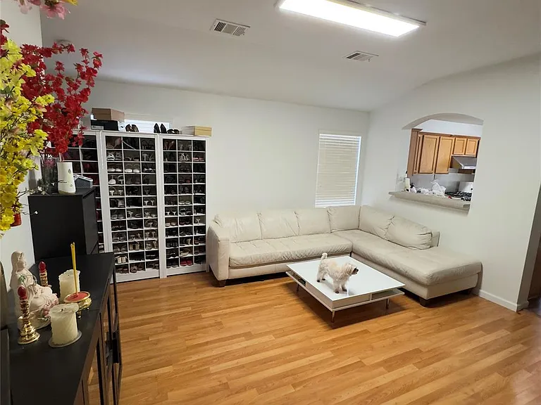 15200 Mandarin Xing — Photo 5