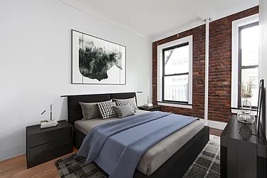 Rented by R New York