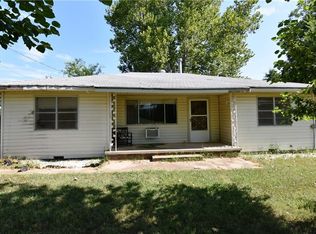 1635 W Hartford Rd, Hartford, AR 72938