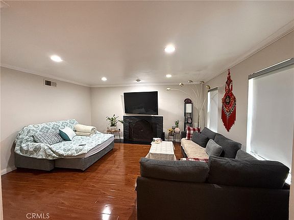 3rd image of 7437 Kirkwood Ave