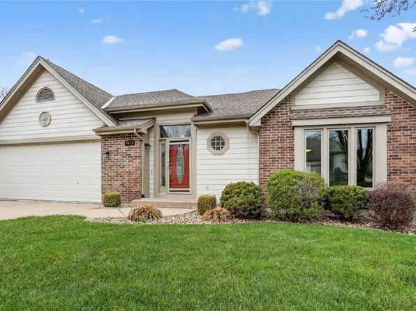 7412 N Prospect Ave, Gladstone, MO 64119