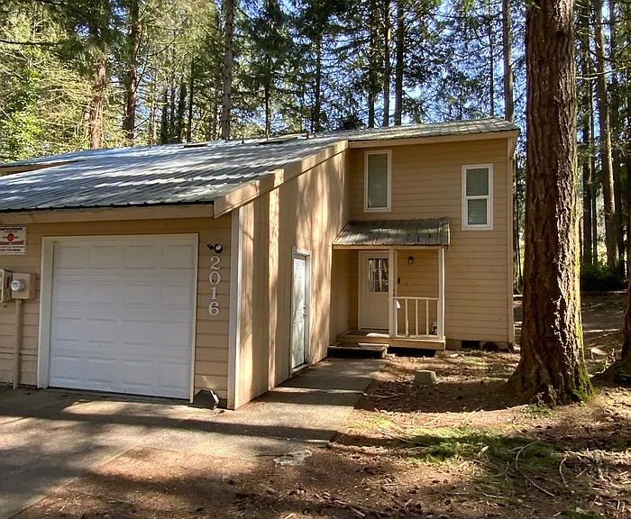 2016 Porta Ct NW — Photo 1
