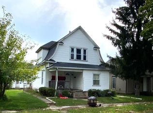 1327 & 1327-1/2 W Euclid Ave, Marion, IN 46952