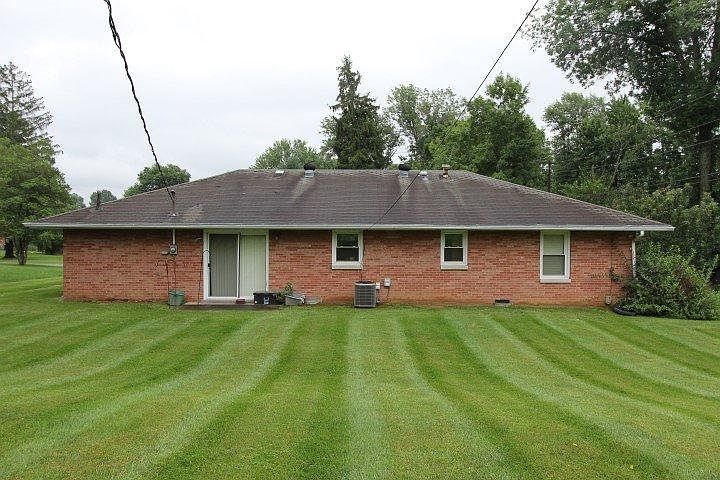 2nd image of 112 Evergreen Dr