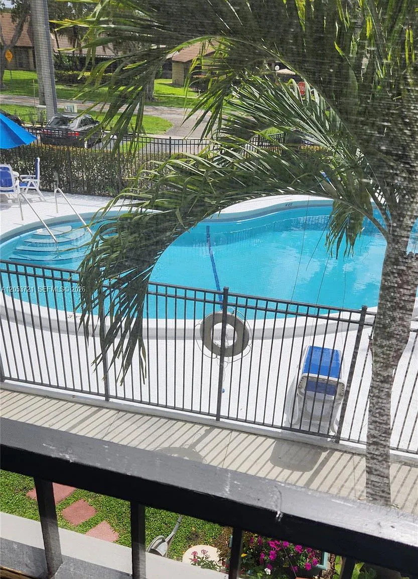 Spring Creek Condo Apartm — Photo 1