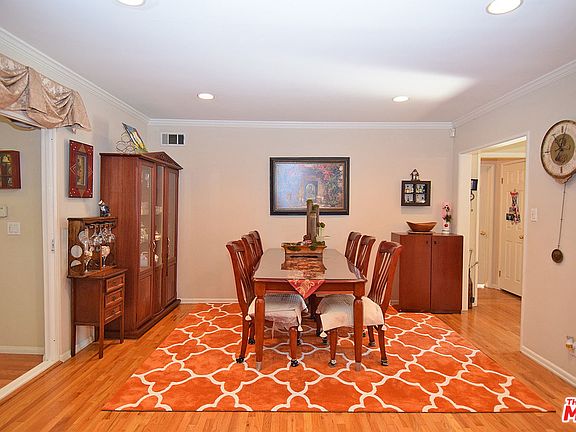 2nd image of 13147 Crewe St