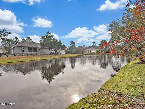 3rd image of 4114 Kittiwake Court SE