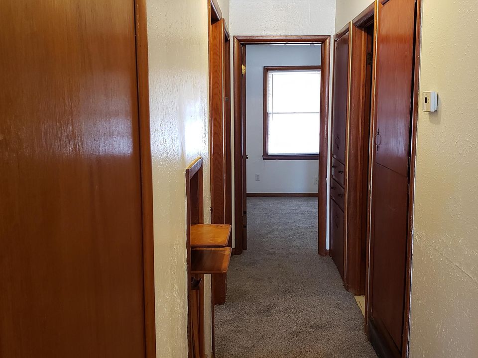 1st image of 4304 SE 13th St