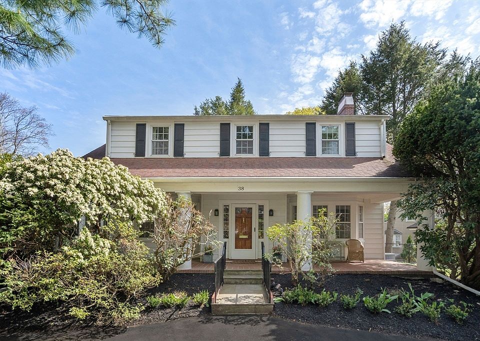 1st image of 38 Wachusett Rd