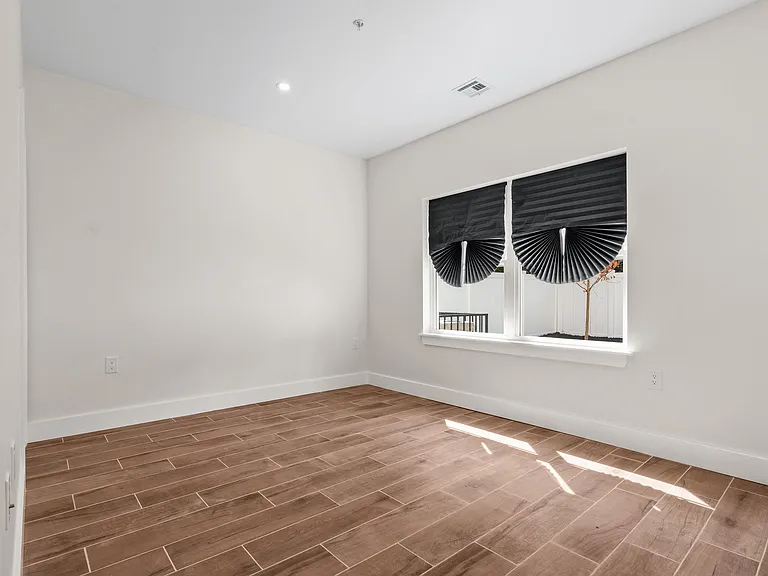 50 Bock Ave #1 — Photo 11