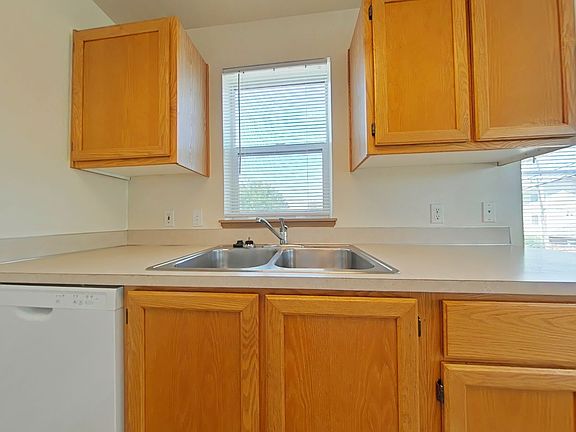 4th image of 2930 NW Tyler Ave #209