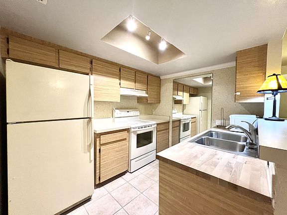 3rd image of 3340 NW 54th Ter #1