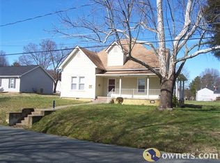 404 Cannon St, Graham, NC 27253