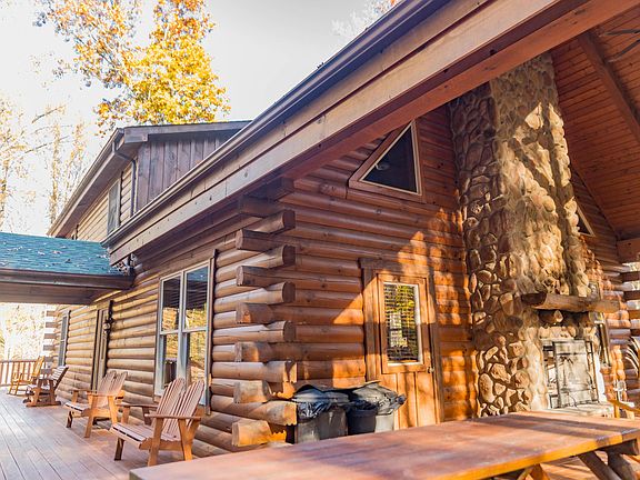 3rd image of 19433 Linden Rd