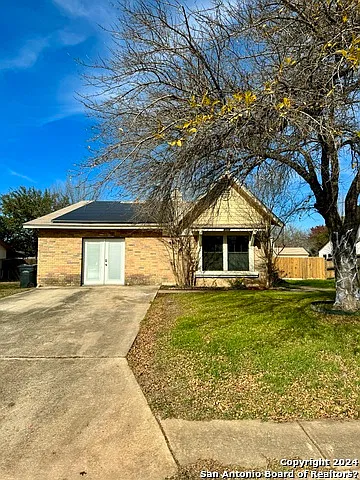 4 bed, 2.0 bath, 1591 sqft, $1,850 — Photo 2
