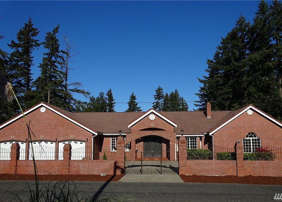 1st image of 19609 Ellis Ln E