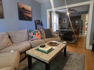 2823 N Campbell Ave #1, Chicago, IL 60618