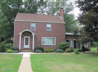 105 Bridge St, Lock Haven, PA 17745