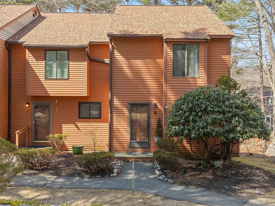 1st image of 8 Dunvegan Woods Drive #8