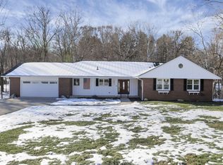 691 Harlech Dr, Newark, OH 43055