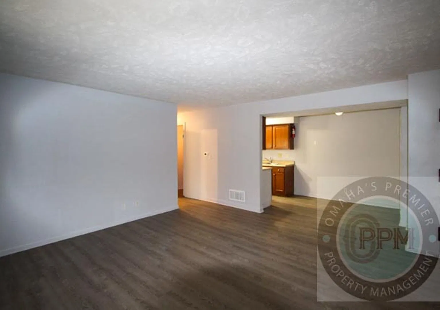 Benson Garden Apartments — Photo 1