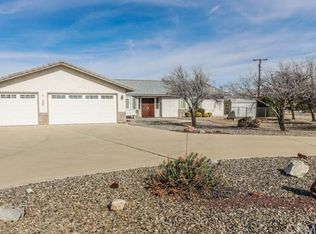 17806 Redding St, Hesperia, CA 92345