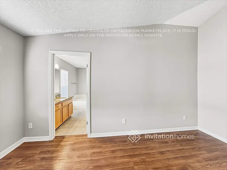 2101 Tiburon Ln — Photo 11