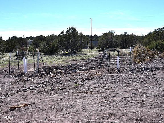 5th image of 3744-3706 N Verde Rd