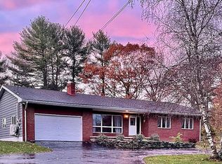 844 N Chodikee Lake Rd, Lloyd, NY 12528