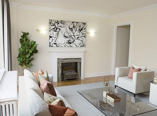 555 Russell Hill Rd #305, Toronto, ON M5P2T2