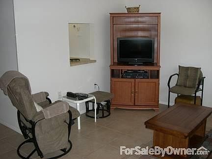 3rd image of 23 Quails Run Blvd Unit 4