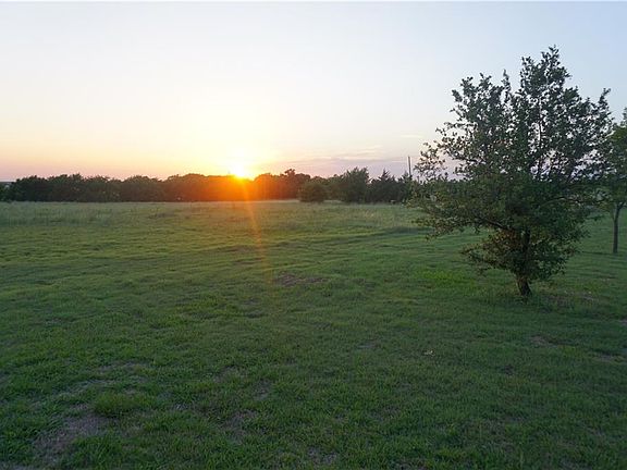 3rd image of 5705 County Road 1130