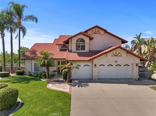 3095 Shauna Dr, Highland, CA 92346