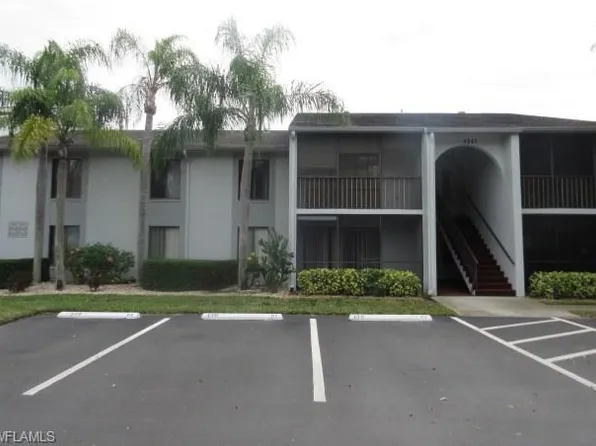4641 Lakeside Club Blvd APT 11, Fort Myers, FL 33905